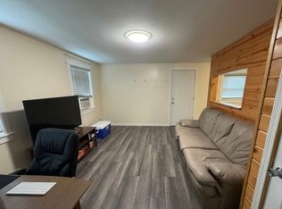 413 Moro St APT 3, Manhattan, KS 66502