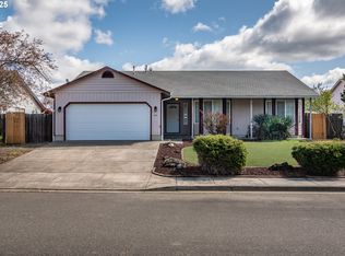 243 SE Debbie Way, Myrtle Creek, OR 97457