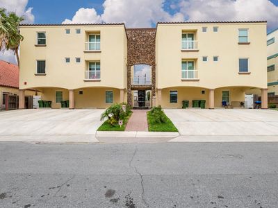 126 E Swordfish St, South Padre Island, TX, 78597