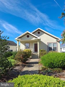 13 Dune Grass Dr, Berlin, MD, 21811