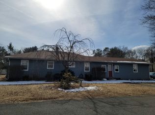 9 Vine St, Westfield, MA 01085