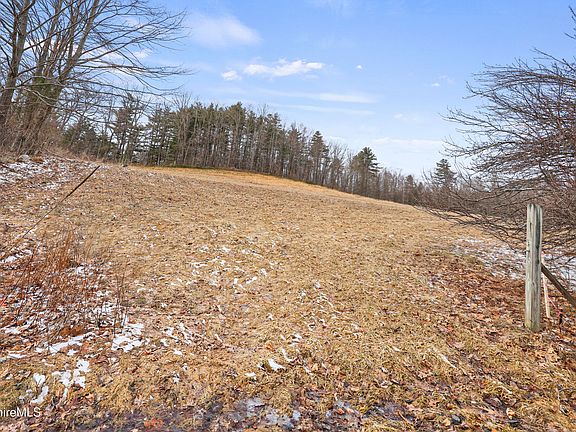 2nd image of 849 Henderson Rd