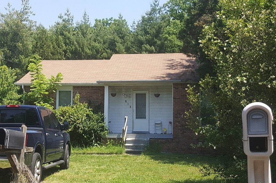 2nd image of 603 Doane Dr