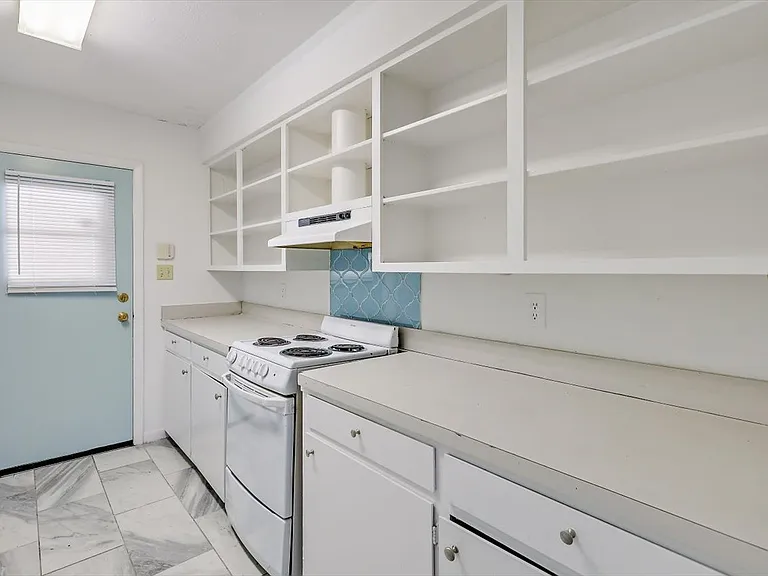 4209 Hawthorne Ct #4209 — Photo 7