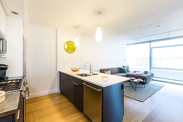 Rented by Two Trees | media 26