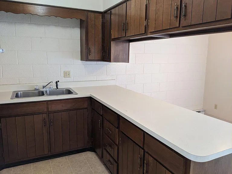 832 N 2nd St #6 — Photo 11