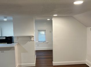 138 Highland Ave APT 4, Pittsburgh, PA 15229