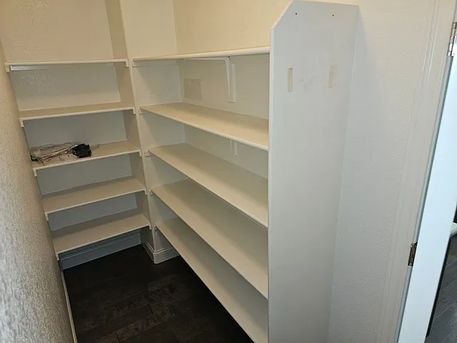 914 Wilderness Way — Photo 3