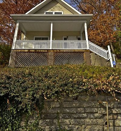 4th image of 653 Delta Ave