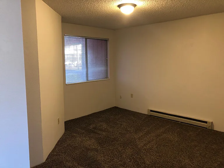 500 NE Maiden Ln #1 — Photo 6