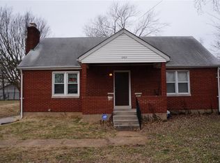 12423 Spanish Pond Rd, Saint Louis, MO 63138
