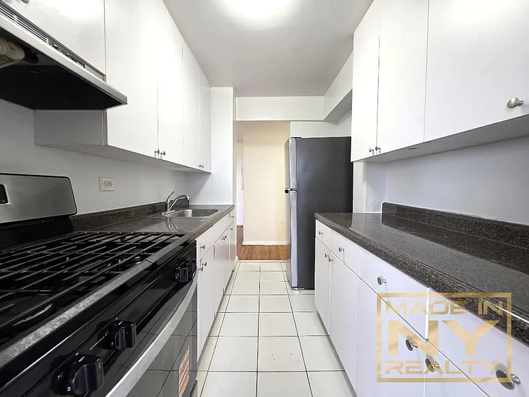 1625 Rockaway Pkwy #N7 — Photo 2