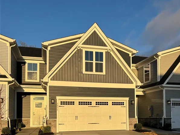 1036 Breakwater Trl, Carrollton, VA 23314