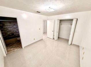 1461 NW 38th St, Miami, FL 33142