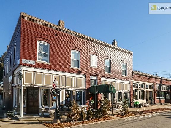 4th image of 4440 Wyoming St