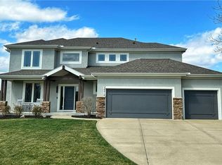 24818 W 78th St, Shawnee, KS 66227