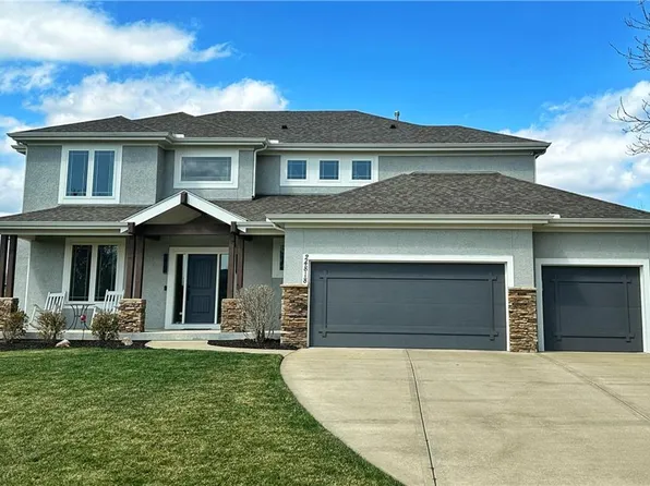 24818 W 78th St, Shawnee, KS 66227