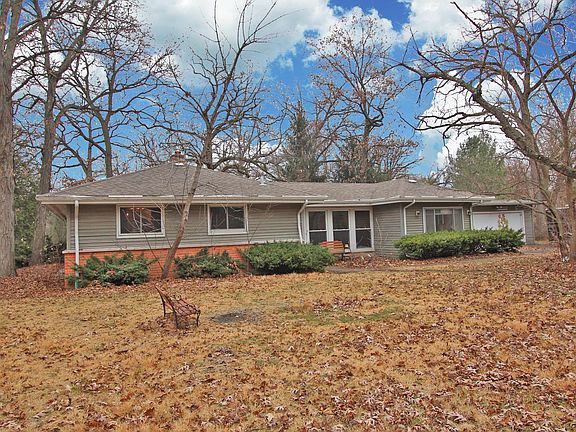 2nd image of 264 West Ln