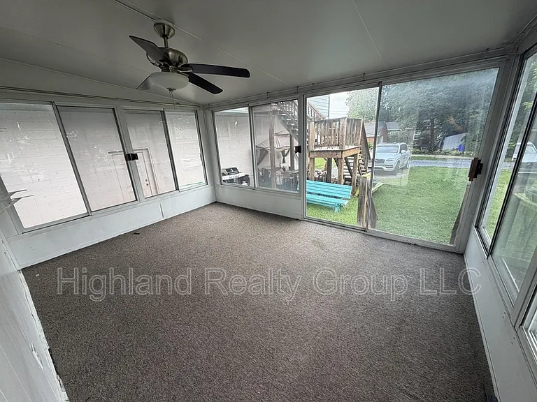 1082 Chambers St #1 — Photo 11