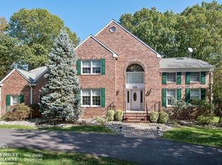 3270 Round Hill Rd, Branchburg, NJ 08876