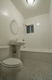 3rd image of 1379 N Mentor Ave