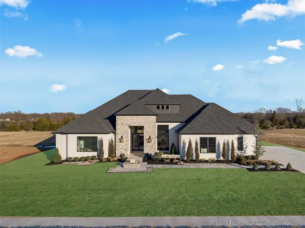 15443 S 27th Ave E, Bixby, OK 74008