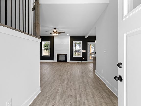 4th image of 1708 Heritage Dr Lot 90