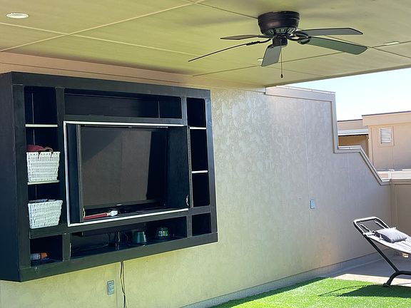 3rd image of 101 Decker Dr #605