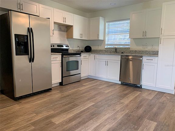 3rd image of 413 E Floribraska Ave #A
