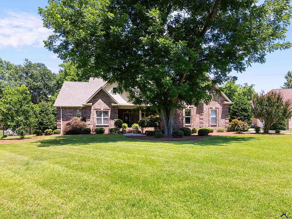 1st image of 104 River Rock Ct