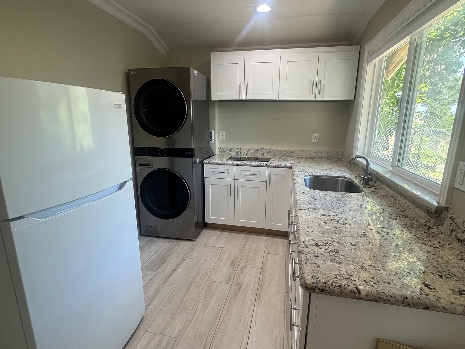 14233 Old Wood Rd — Photo 4