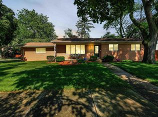 30608 Taylor St, Saint Clair Shores, MI 48082