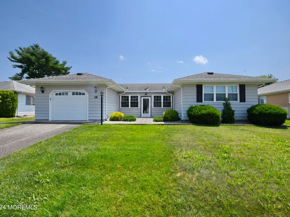 16 Palmetto Point Street, Toms River, NJ 08757