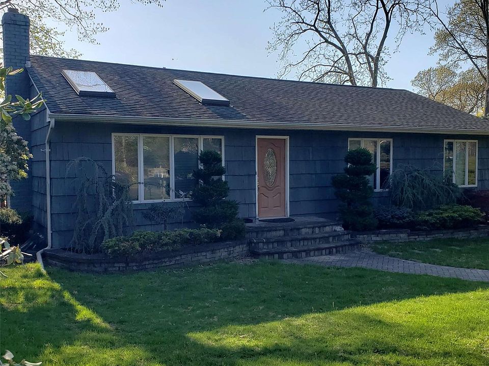 1st image of 16 Whittier Drive #A