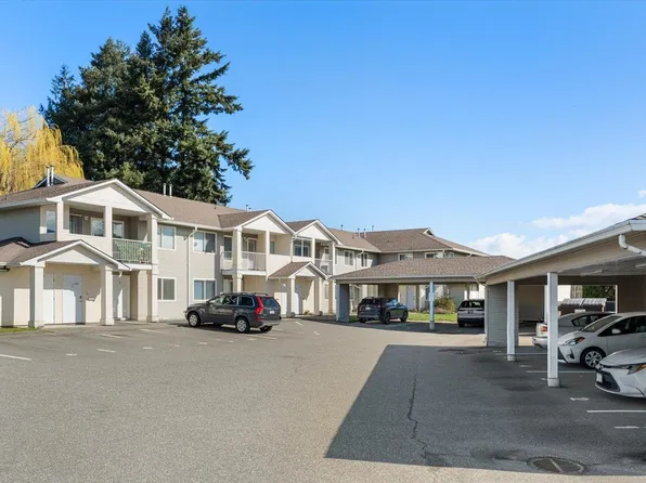 6480 Vedder Rd #8, Chilliwack, BC V2R 3Z1