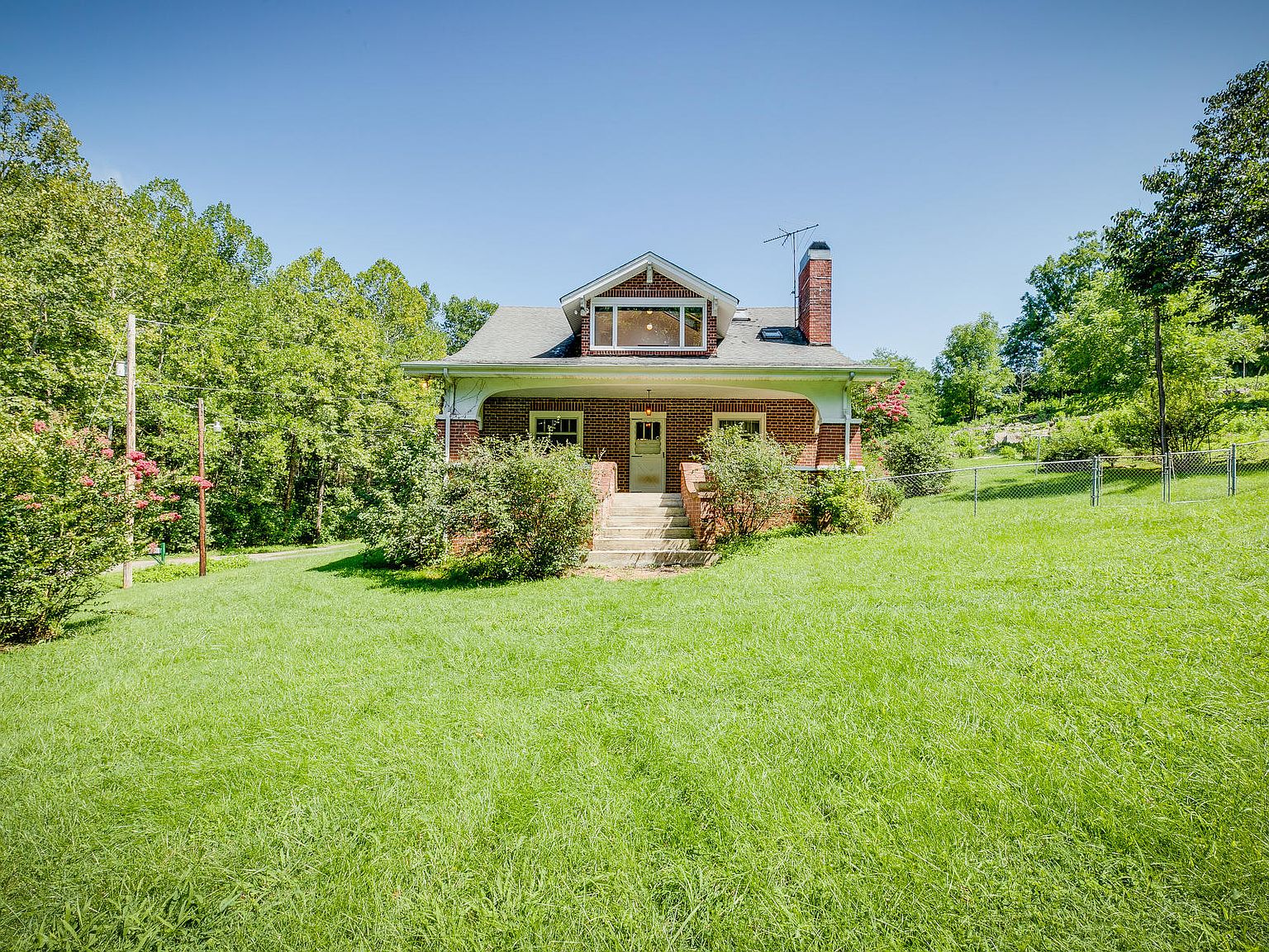 150 River Bluff Rd, Fort Blackmore, VA 24250 Zillow