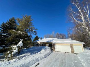 909 Evergreen St, Hancock, MI 49930