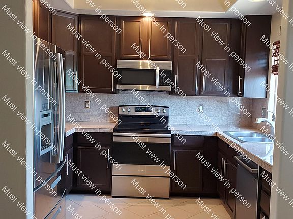 2nd image of 1200 Creekwood Ct