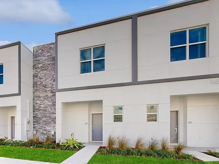 609 Trikomo Dr — Photo 2