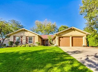 299 Byron Ave, Bloomingdale, IL 60108