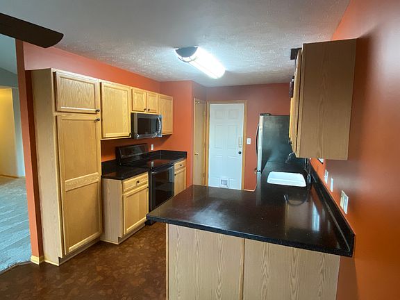 Galley Kitchen:12' X 9'