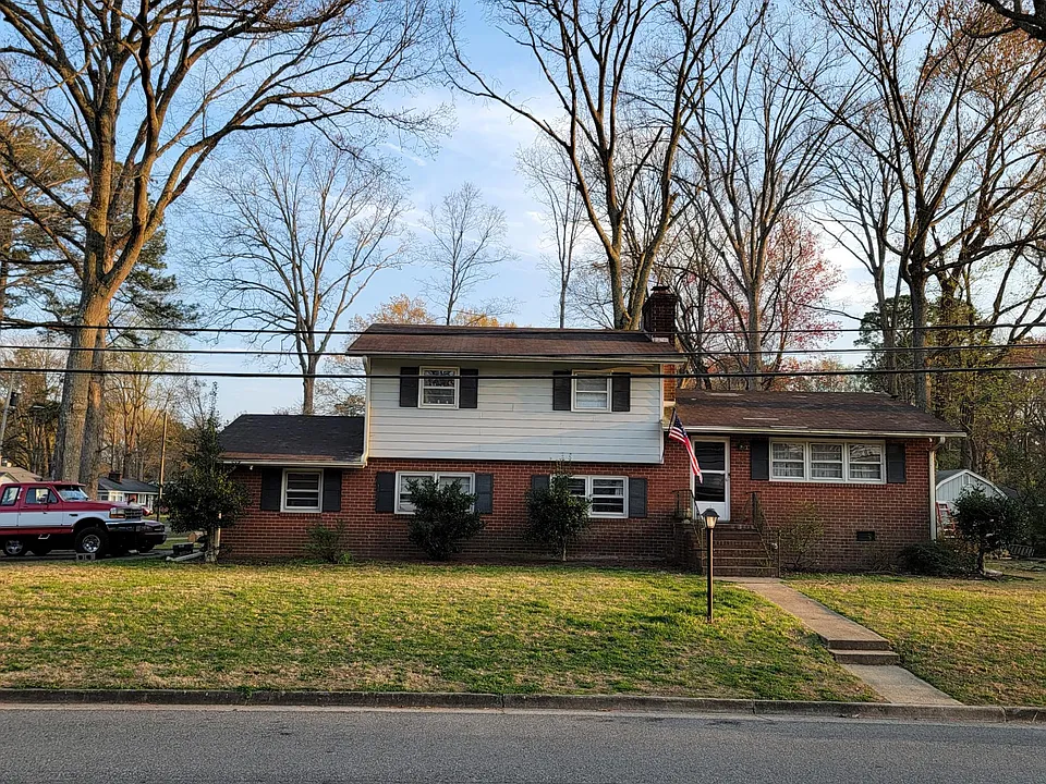 100 Archer Rd #C