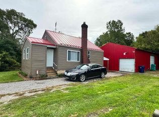 914 E Carpenter Rd, Flint, MI 48505