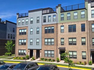 20344 Newfoundland Sq, Ashburn, VA 20147