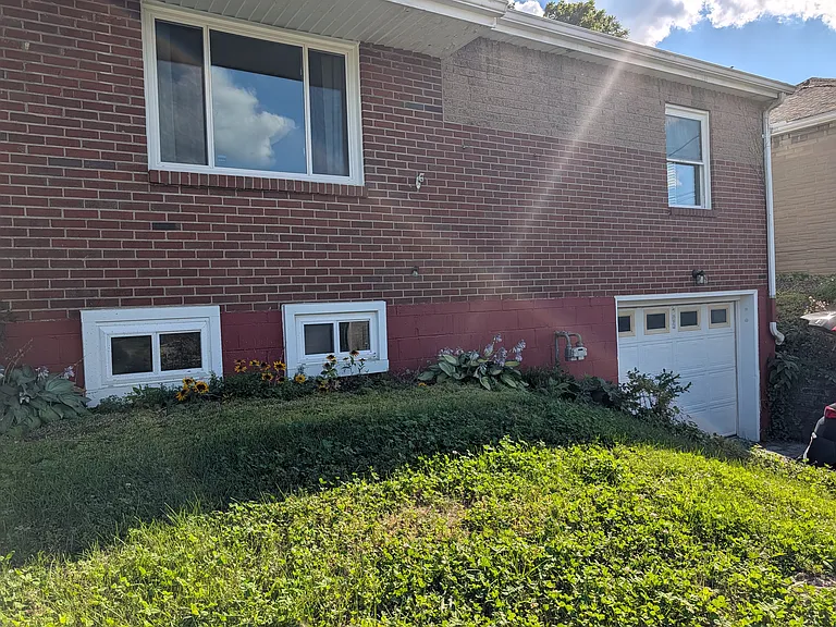 505 Maple St — Photo 3