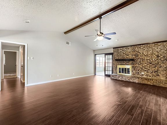 5th image of 1701 Paxton Dr