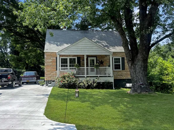 127 Concord St, Danville, VA 24541