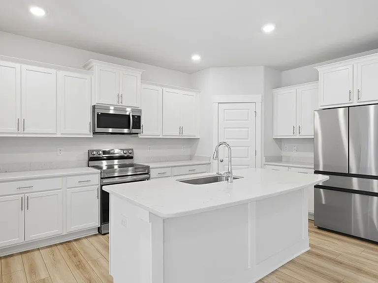 209 Camellia Dr — Photo 3