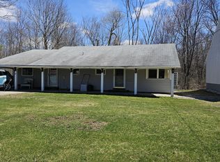 1052 Washington St N, Auburn, ME 04210