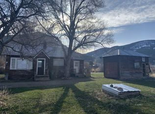 97682 Church Ln, New Pine Creek, OR 97635